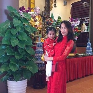 Meet your Posher, Khả hân